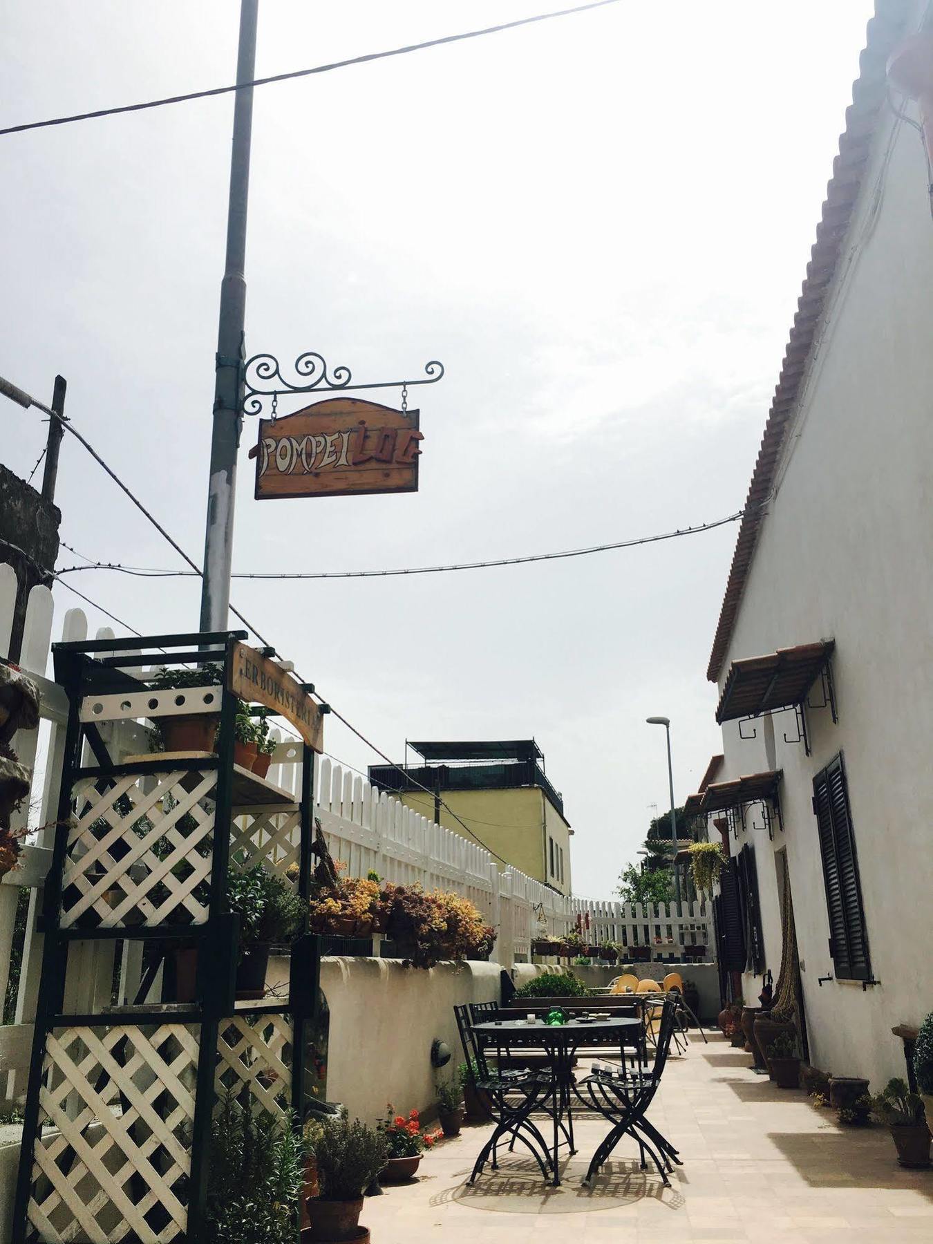 B&B Pompeilog 토레 안눈치아타 외부 사진