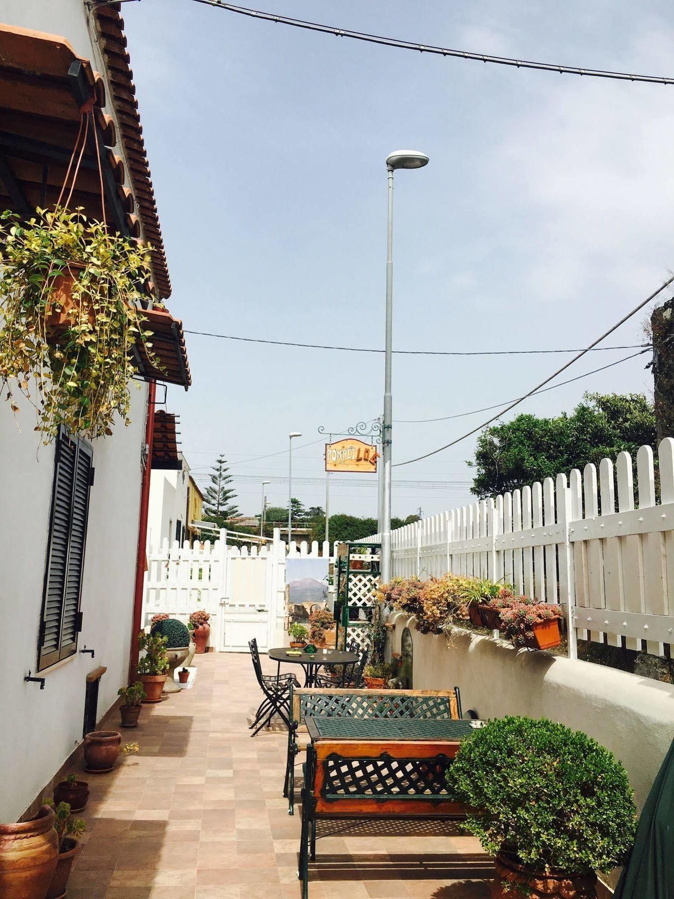 B&B Pompeilog 토레 안눈치아타 외부 사진